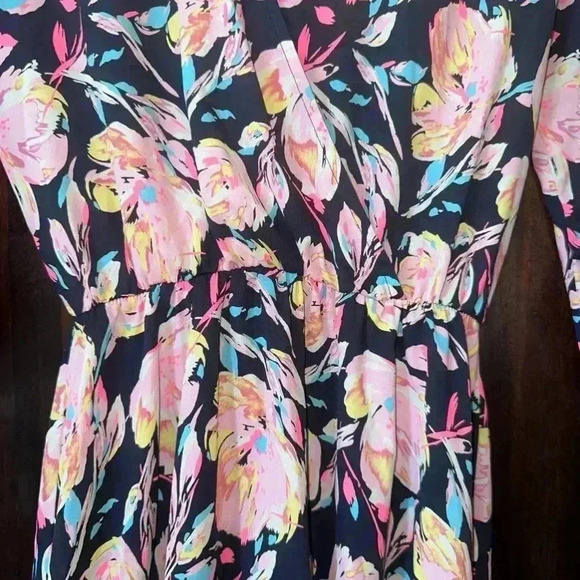 Lush woman’s Dress, Floral, Black & Pink! Size S - Picture 2 of 11